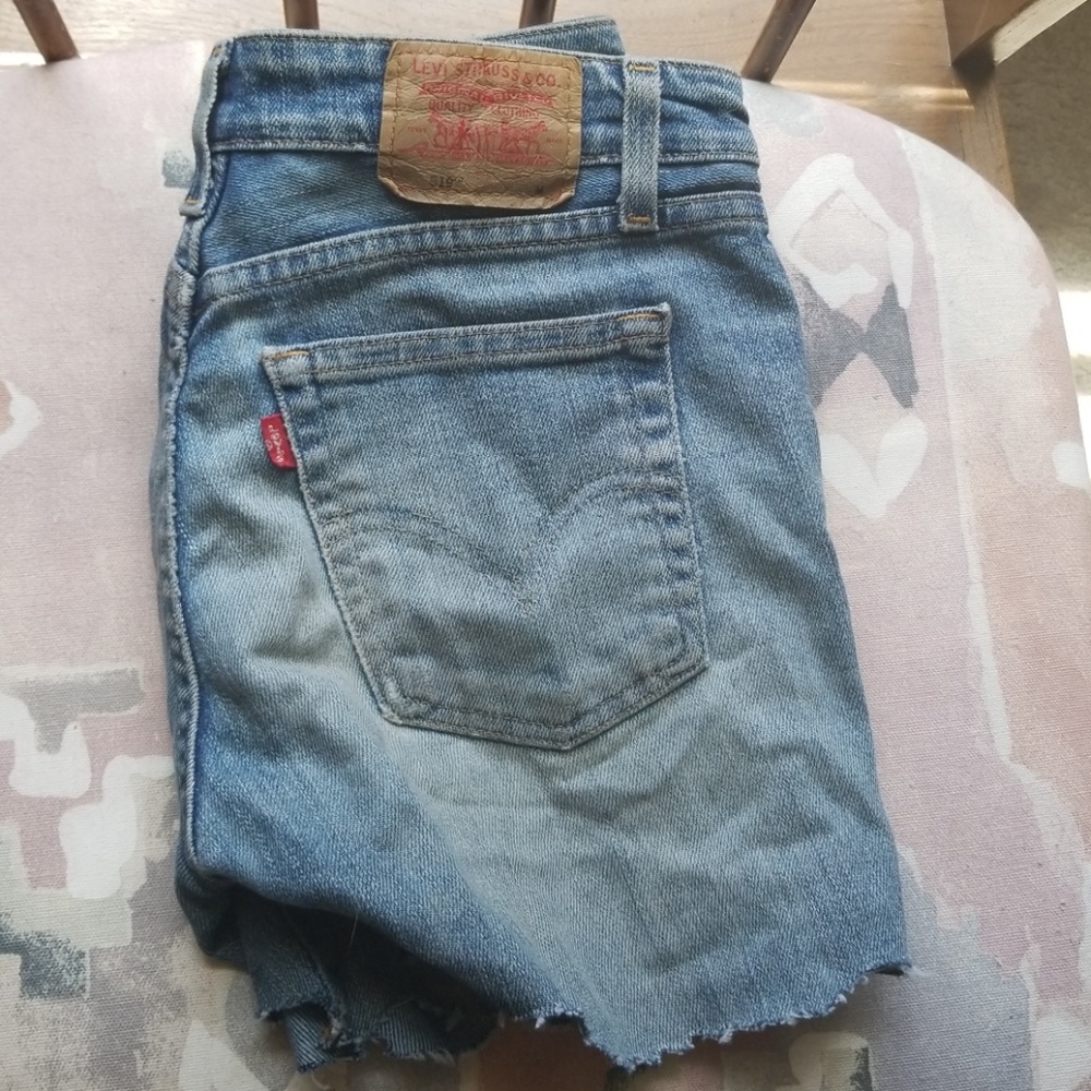 Jean shorts - Picture 2 of 3